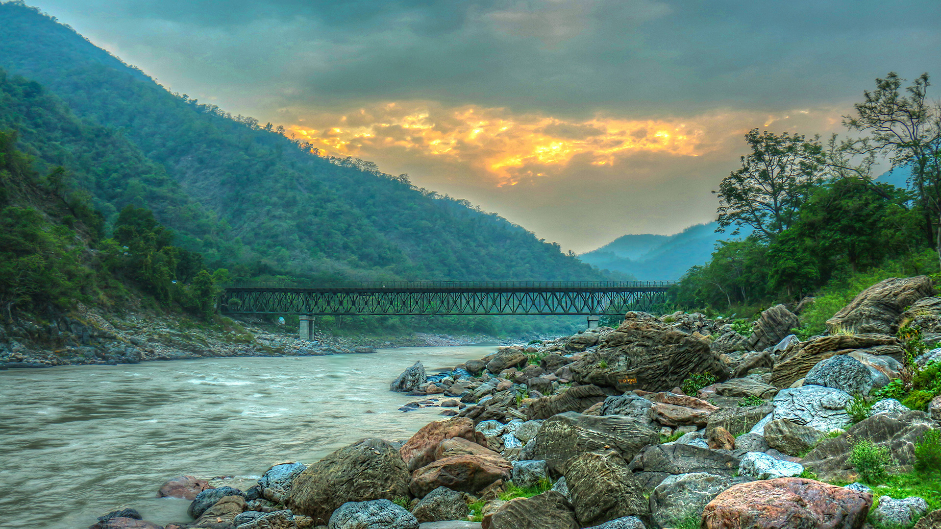 Wonders of singles river cruising